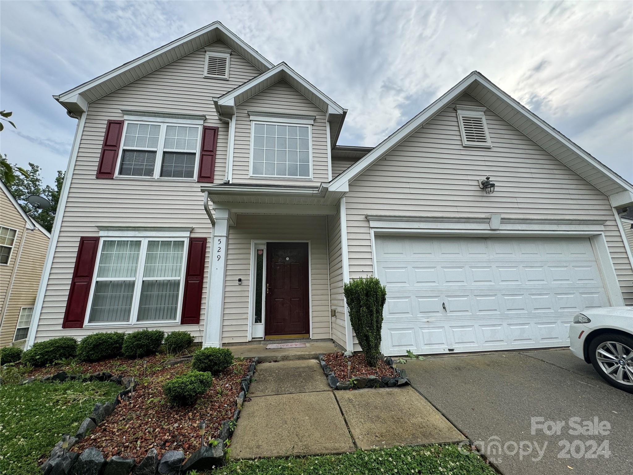 529 Grantham Lane Charlotte NC 28262