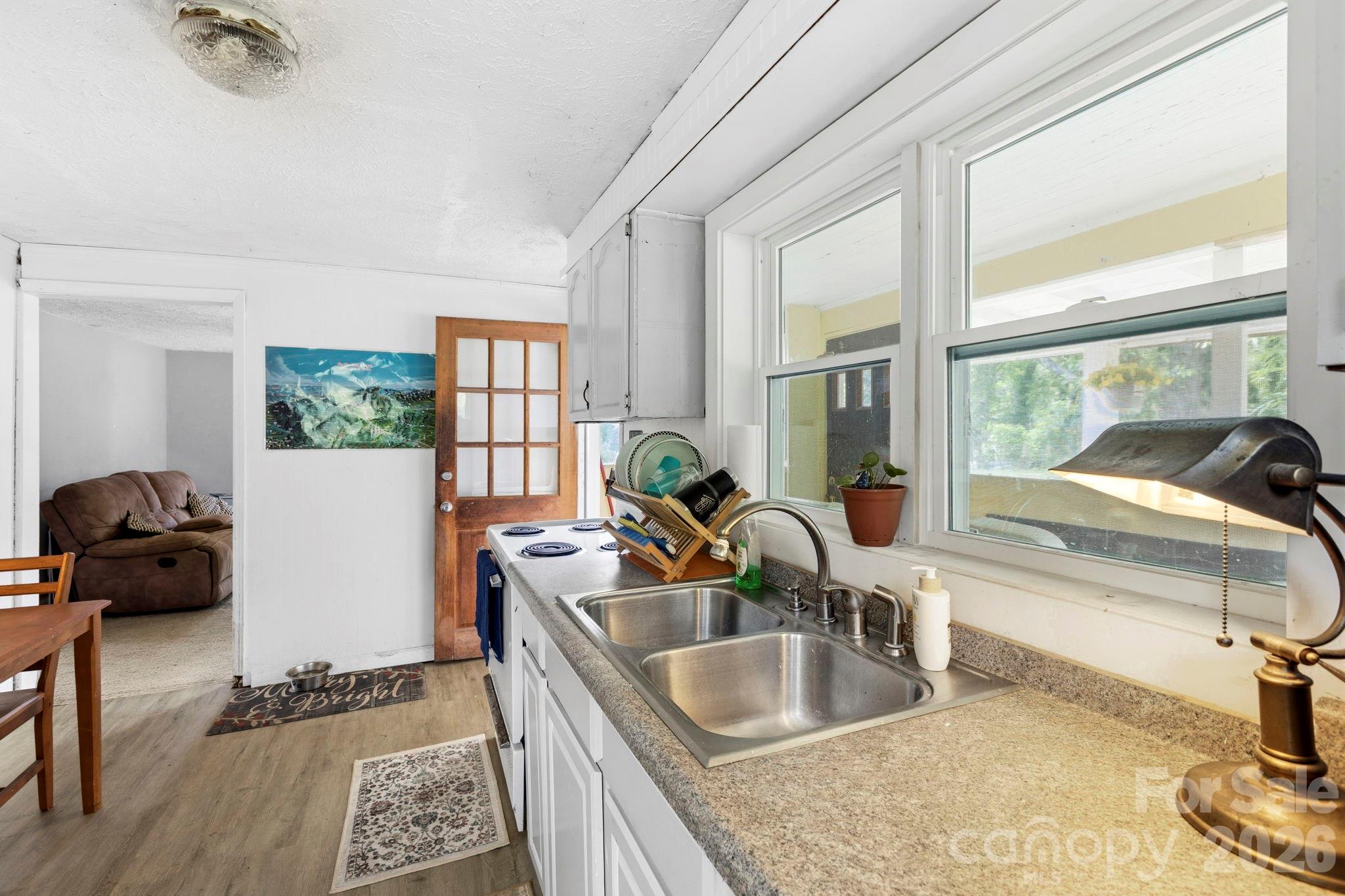 4 Mountain View Road Asheville NC 28806