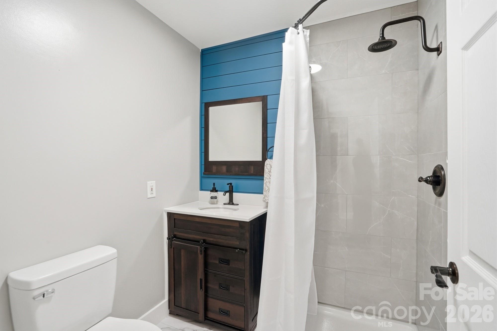 215 W Dallas Road Stanley NC 28164