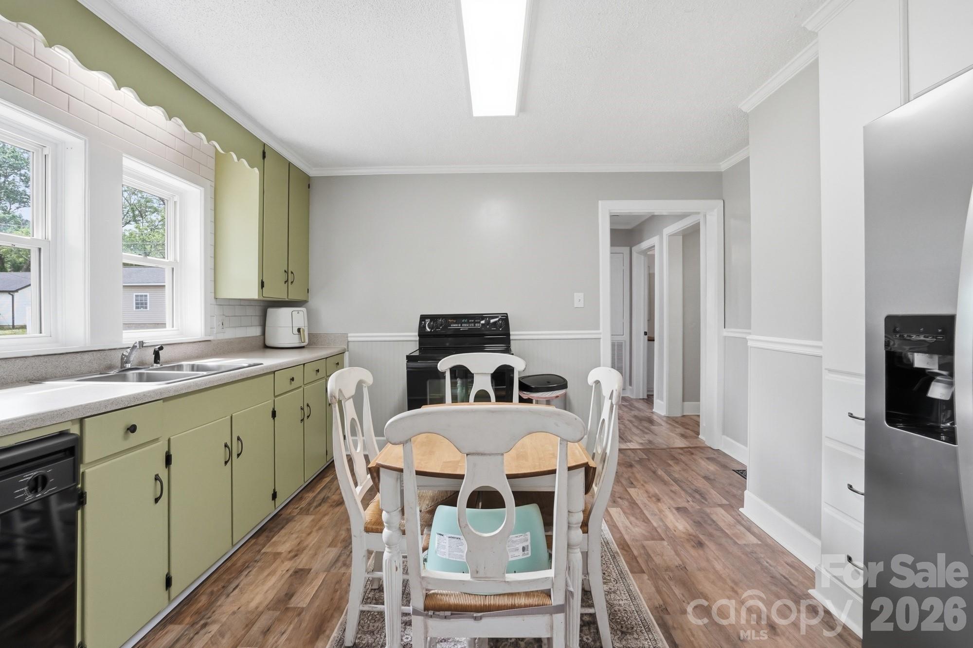 215 W Dallas Road Stanley NC 28164