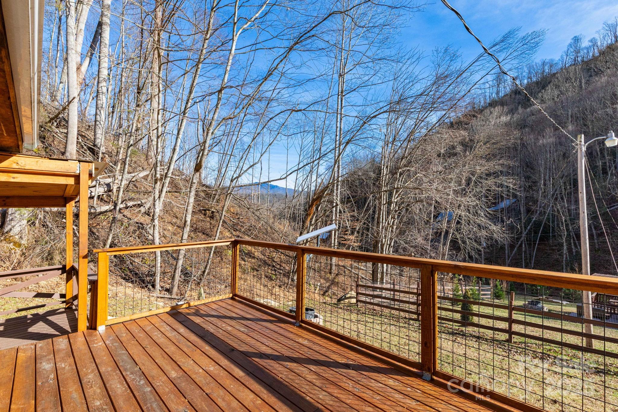 1010 & 1014 Melton Branch Road Bakersville NC 28705