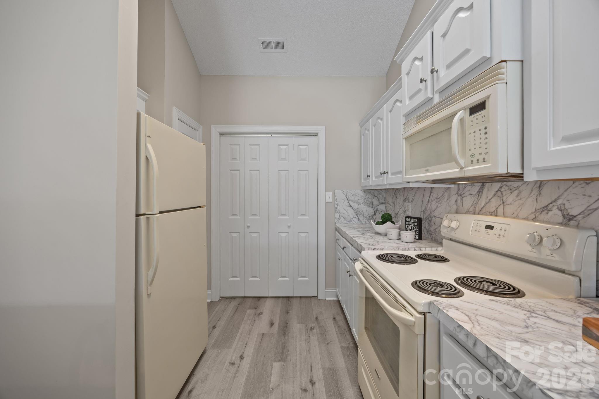 3944 Jasmine Lane Denver NC 28037