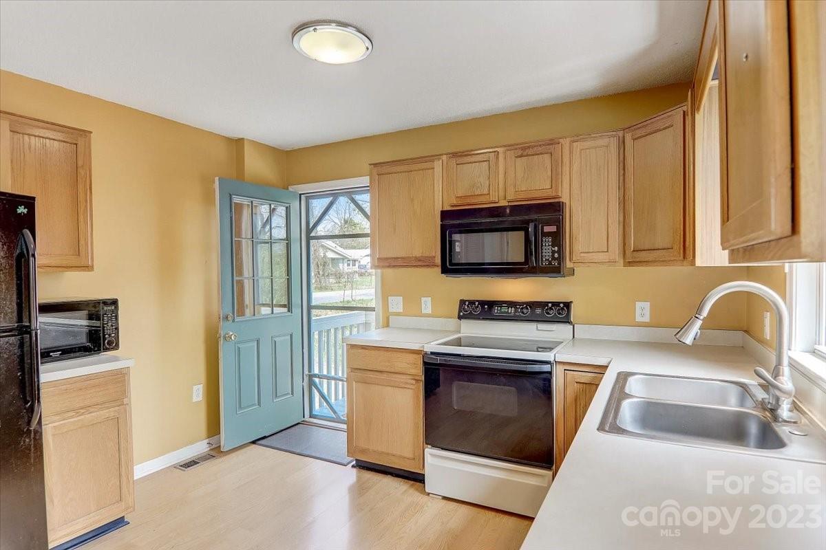 404 Onteora Boulevard Asheville NC 28803