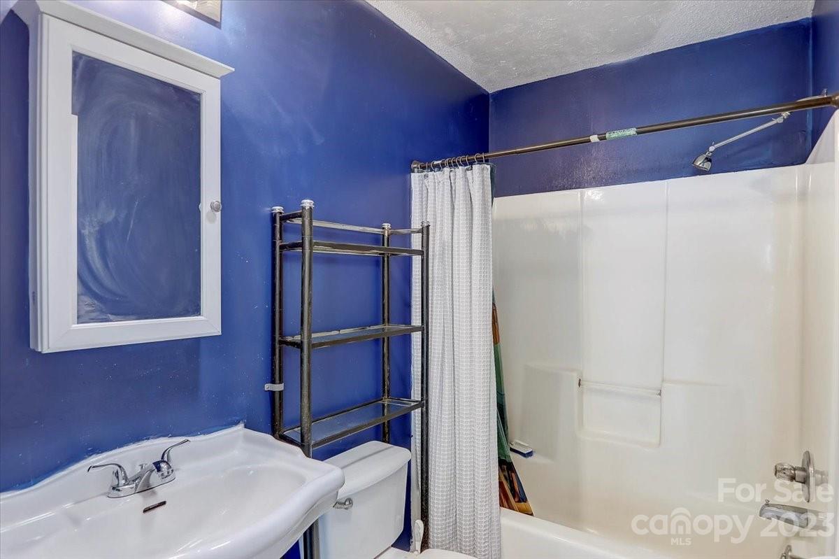 404 Onteora Boulevard Asheville NC 28803