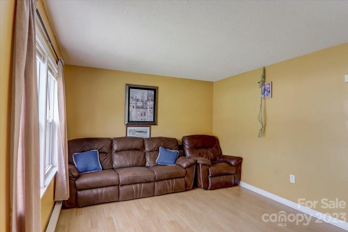 404 Onteora Boulevard Asheville NC 28803