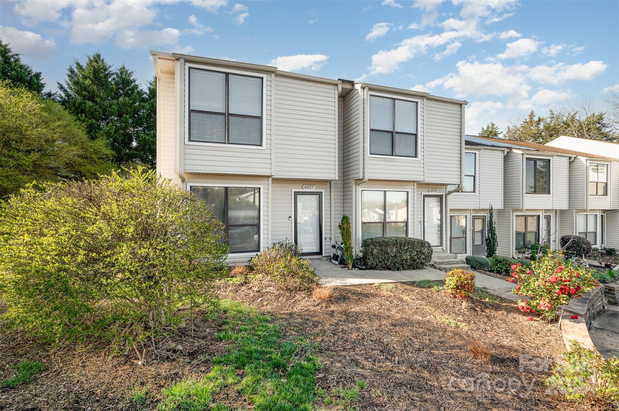 10927 Carmel Crossing Road Charlotte NC 28226