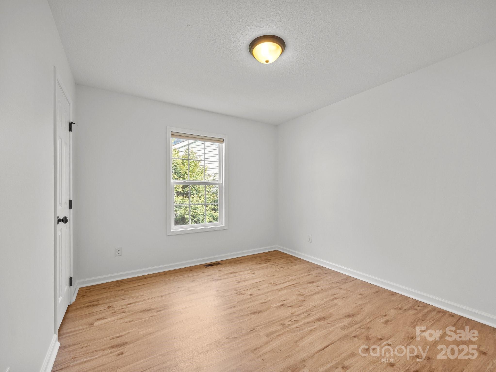 349 Youngs Drive Extension Candler NC 28715