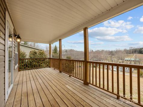 349 Youngs Drive Extension Candler NC 28715