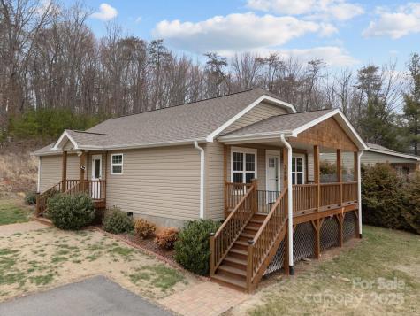 349 Youngs Drive Extension Candler NC 28715
