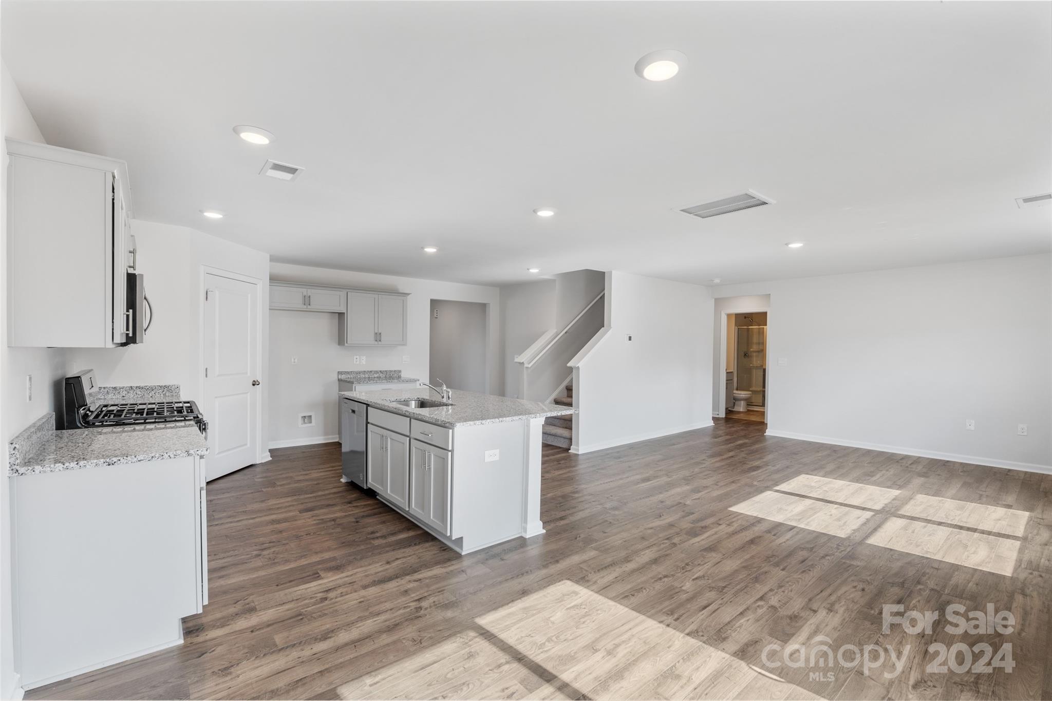 48 Madelyn Drive Clyde NC 28721