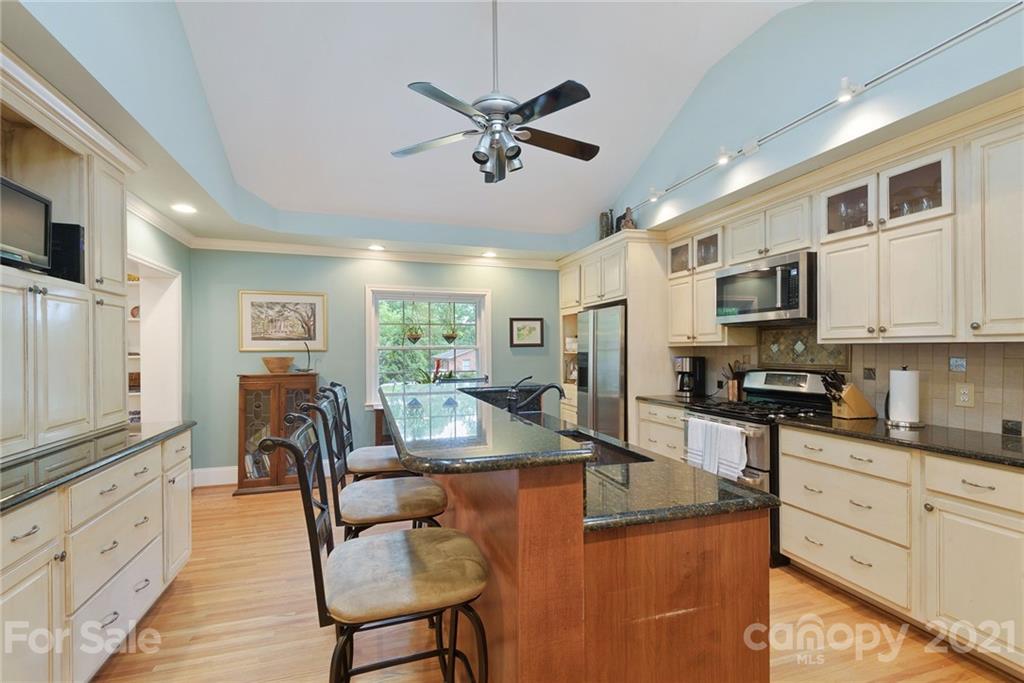 416 Westbury Road Charlotte NC 28211