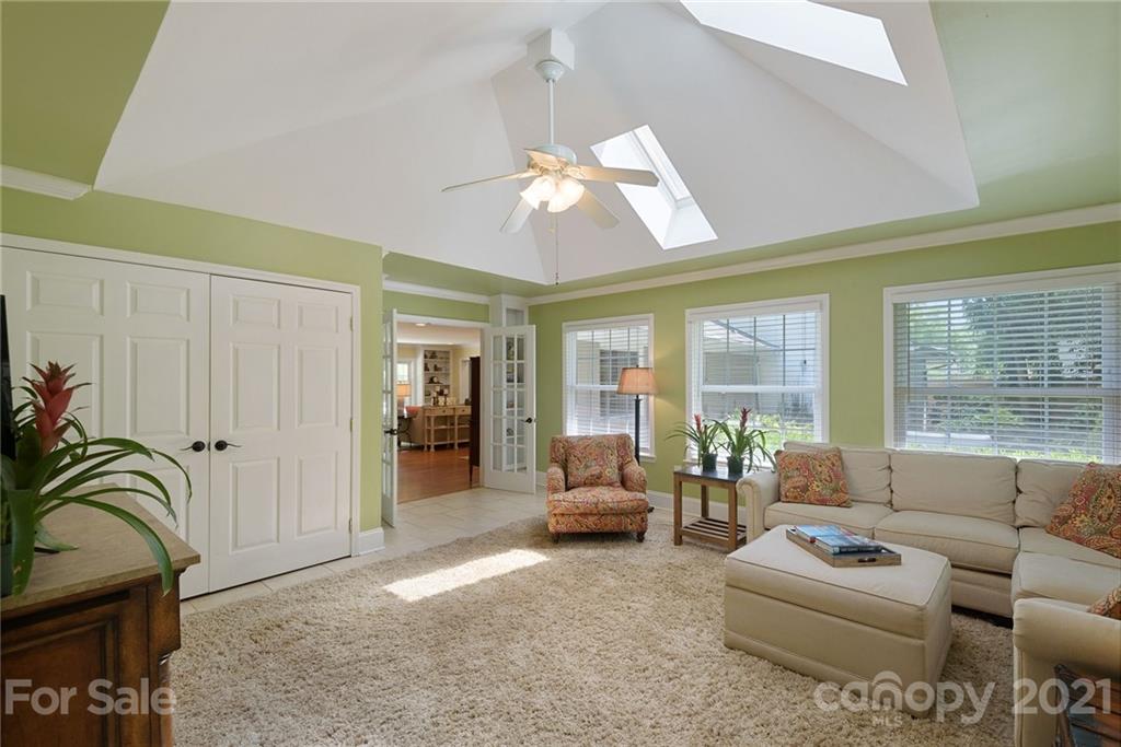 416 Westbury Road Charlotte NC 28211