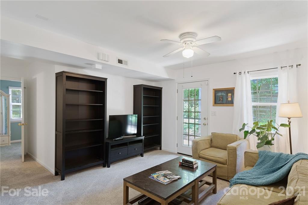 416 Westbury Road Charlotte NC 28211