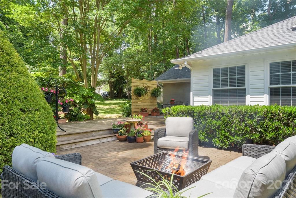 416 Westbury Road Charlotte NC 28211
