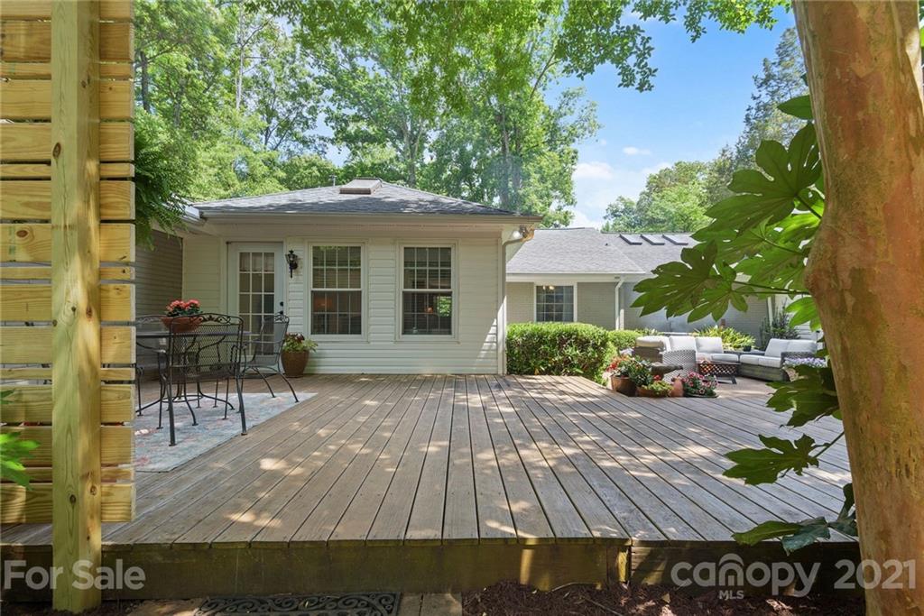 416 Westbury Road Charlotte NC 28211