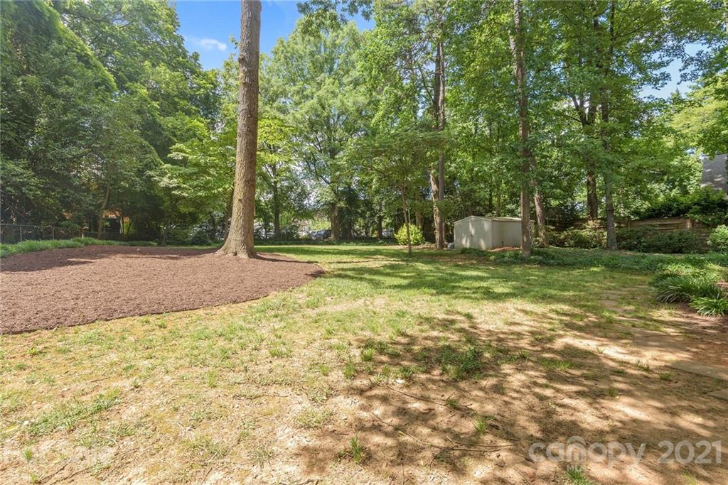 416 Westbury Road Charlotte NC 28211