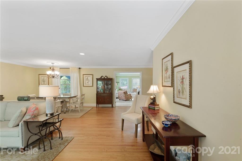 416 Westbury Road Charlotte NC 28211