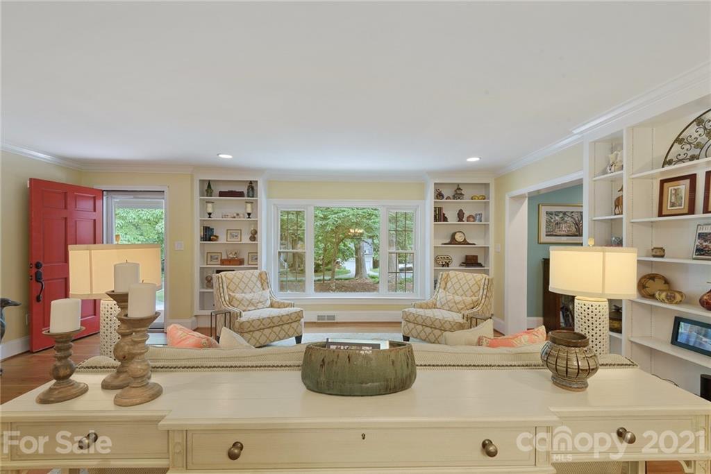 416 Westbury Road Charlotte NC 28211