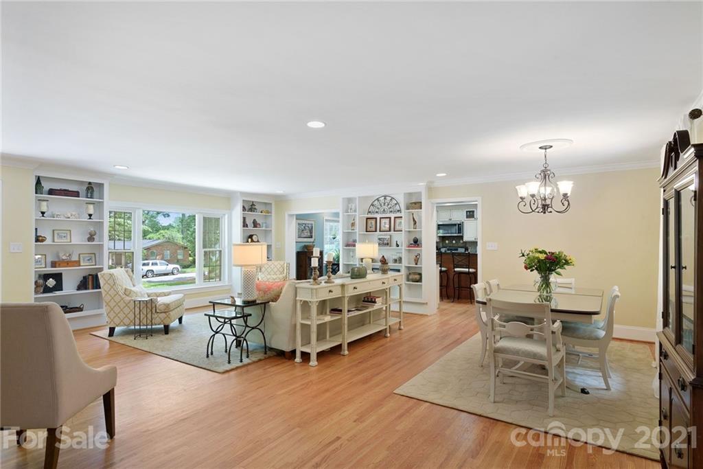 416 Westbury Road Charlotte NC 28211