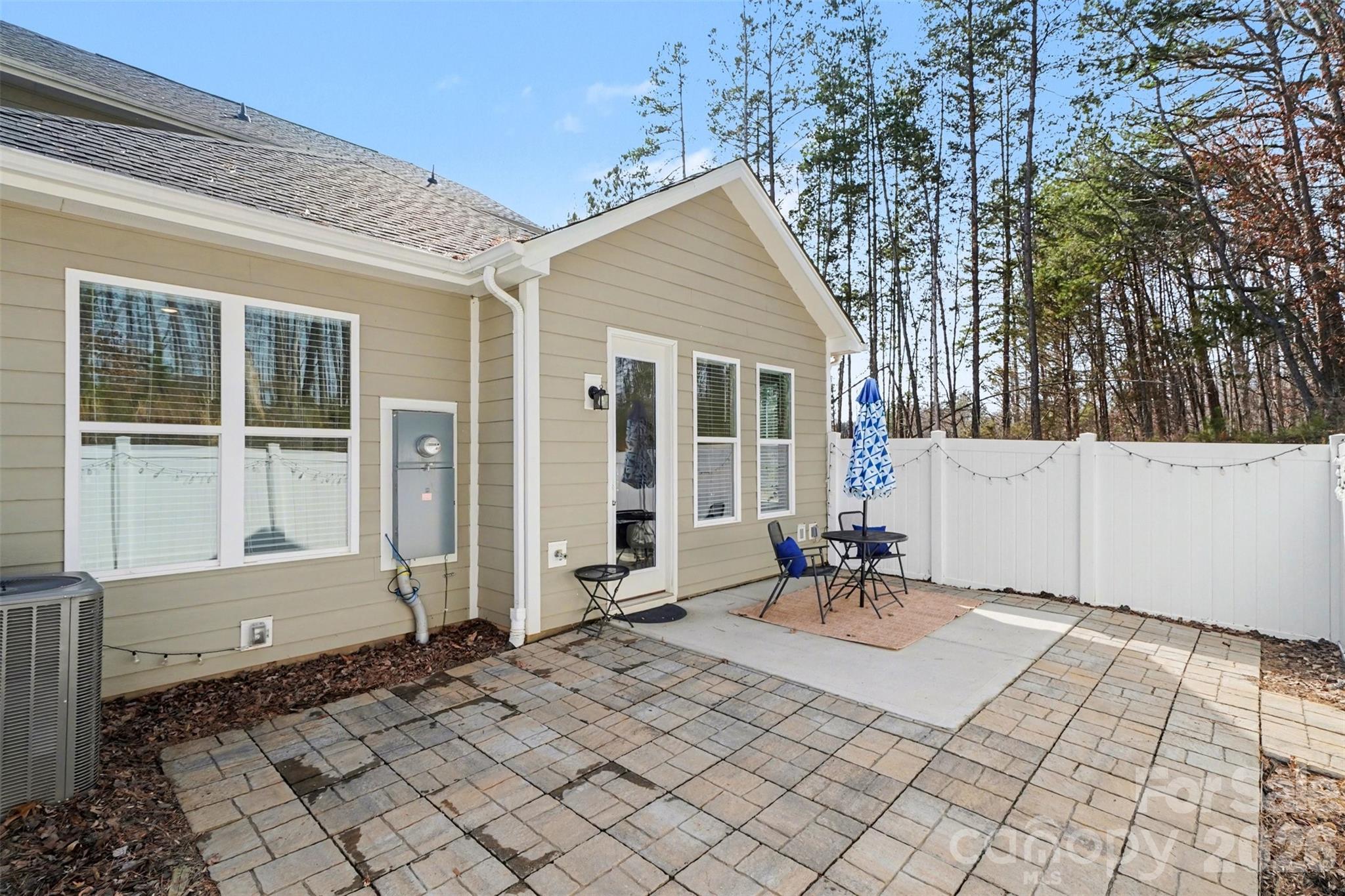 8238 Merryvale Lane Charlotte NC 28214