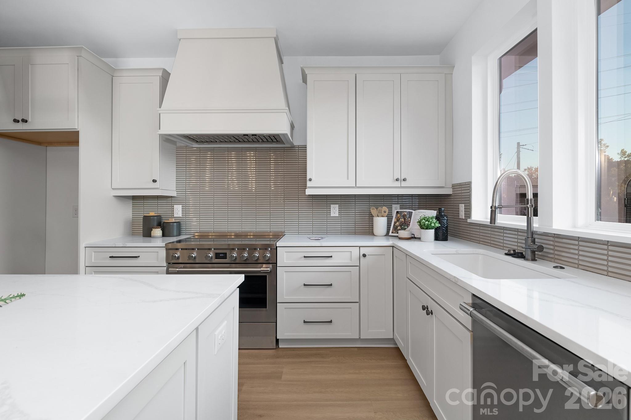 404 Dover Avenue Charlotte NC 28209