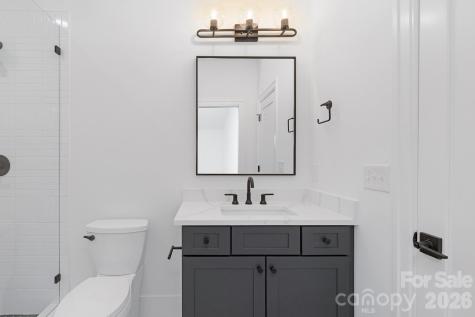 404 Dover Avenue Charlotte NC 28209