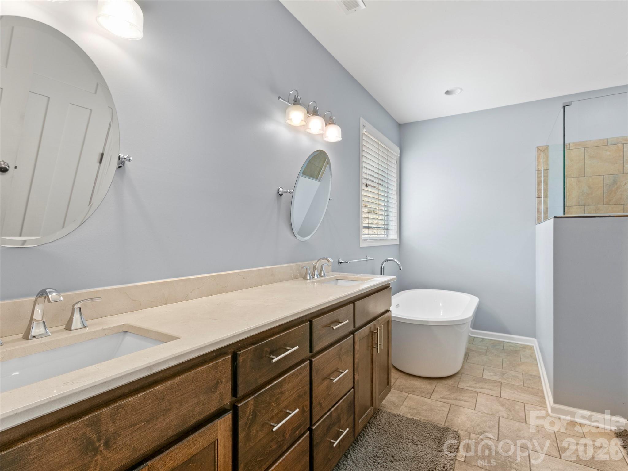290 Sweetwater Hills Drive Hendersonville NC 28791
