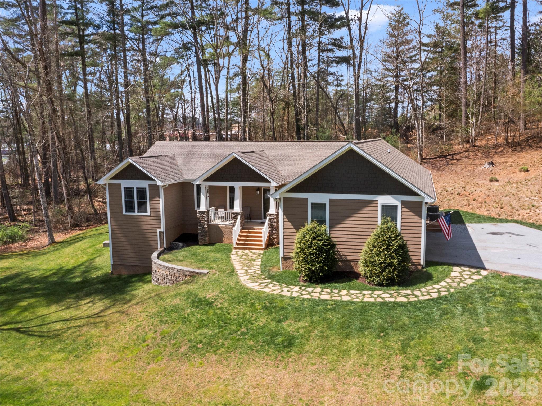 290 Sweetwater Hills Drive Hendersonville NC 28791