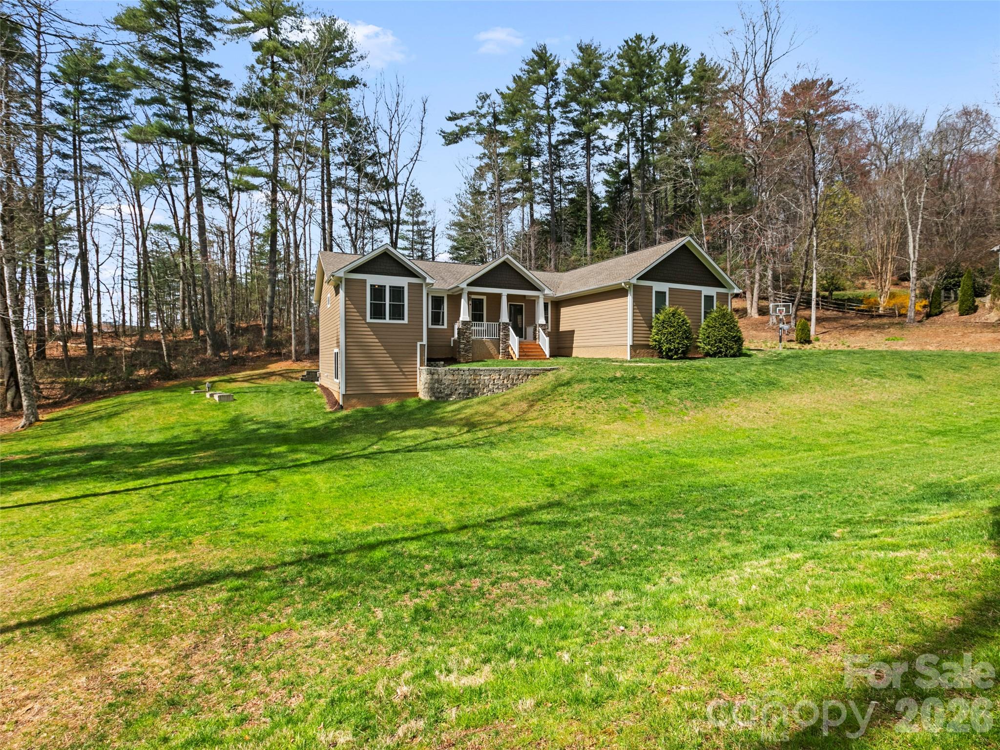 290 Sweetwater Hills Drive Hendersonville NC 28791