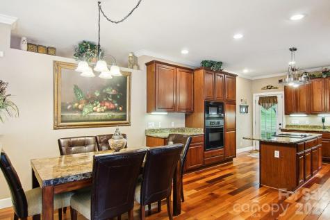 165 Sequoyah Drive Waynesville NC 28785