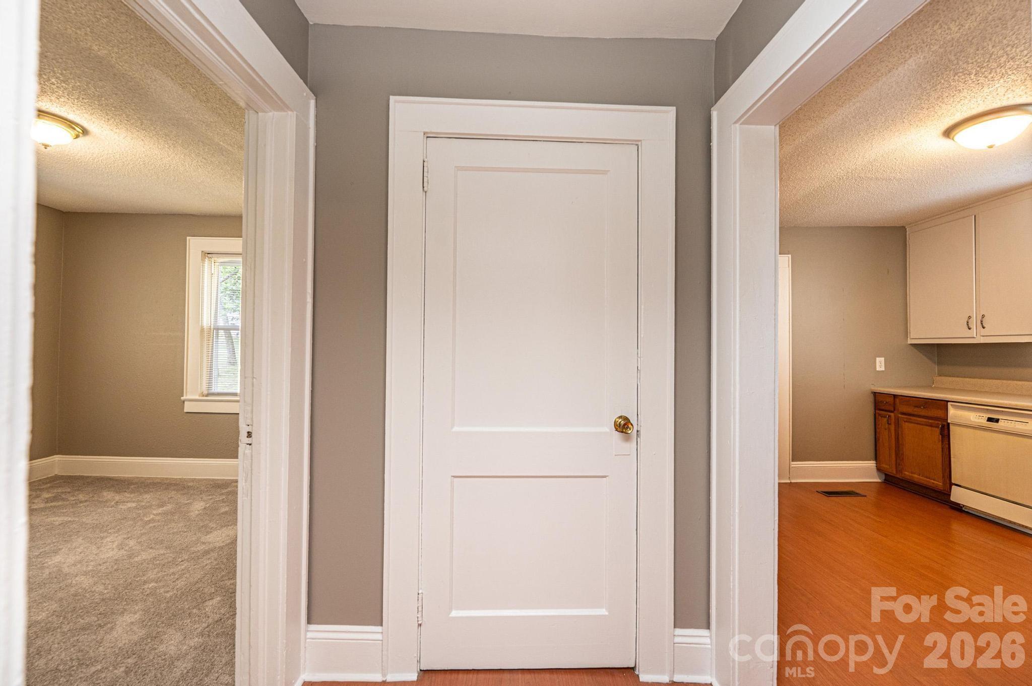 1725 8th Avenue NE Hickory NC 28601