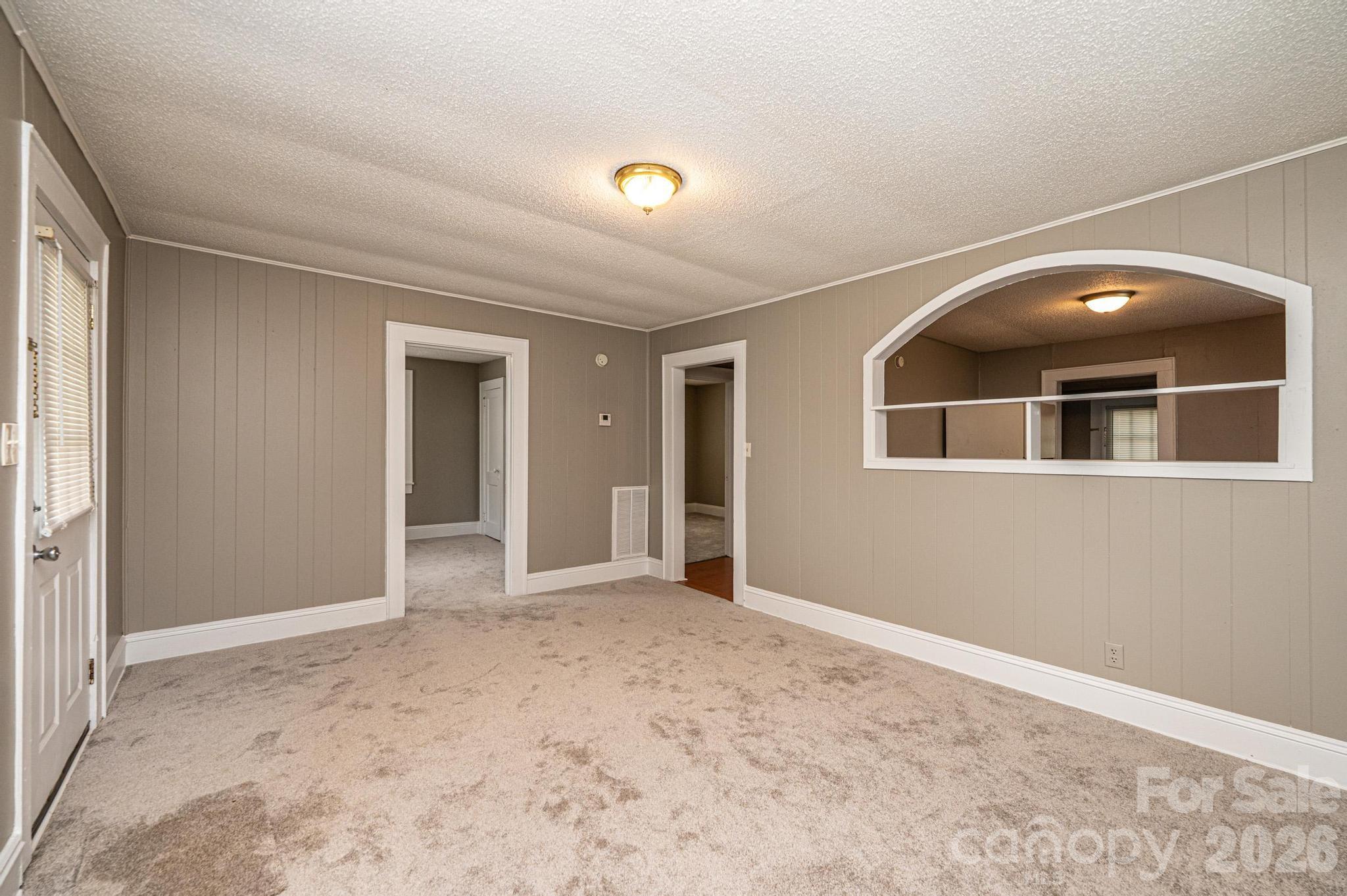 1725 8th Avenue NE Hickory NC 28601