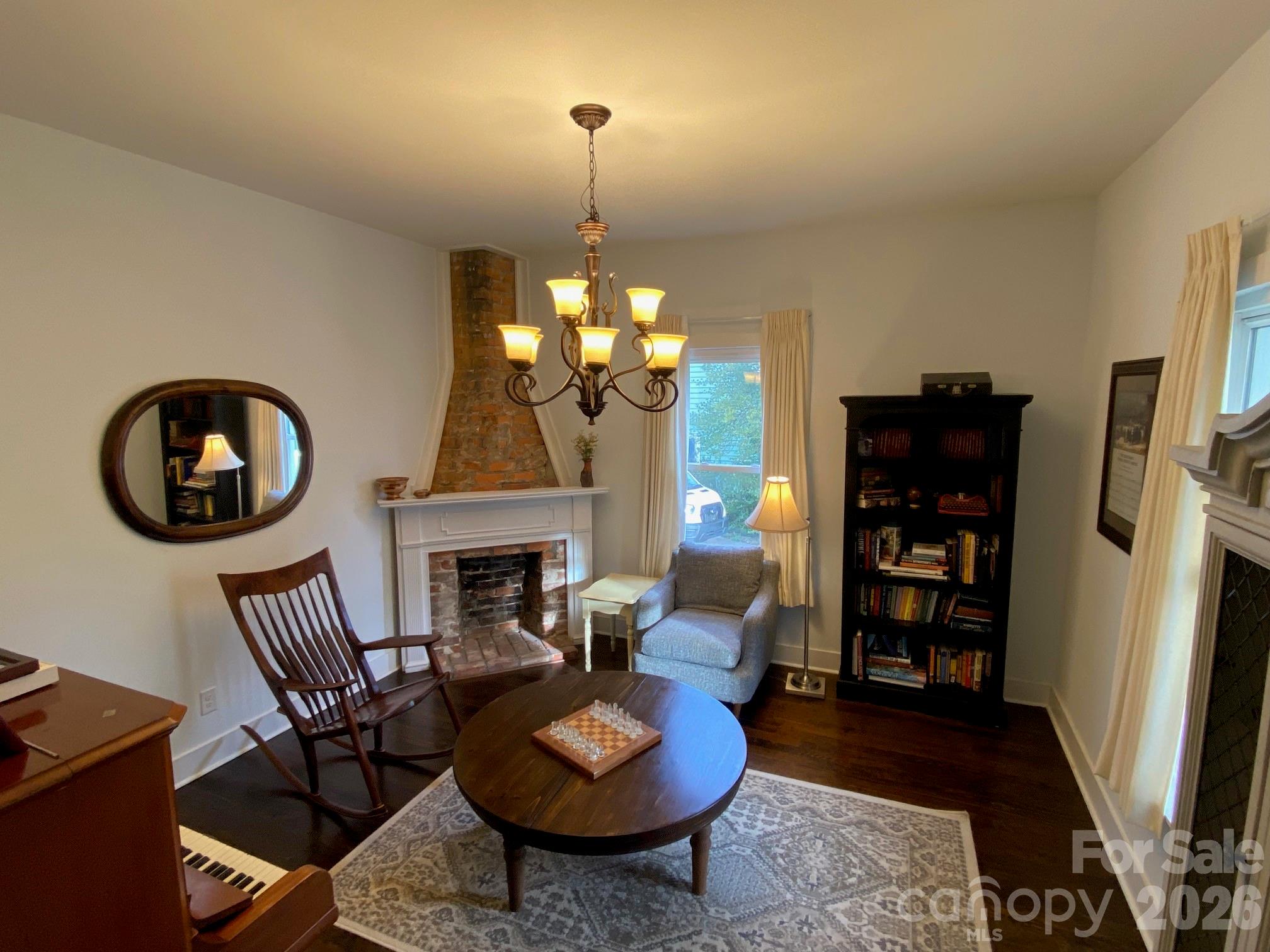 201 Main Street Matthews NC 28105