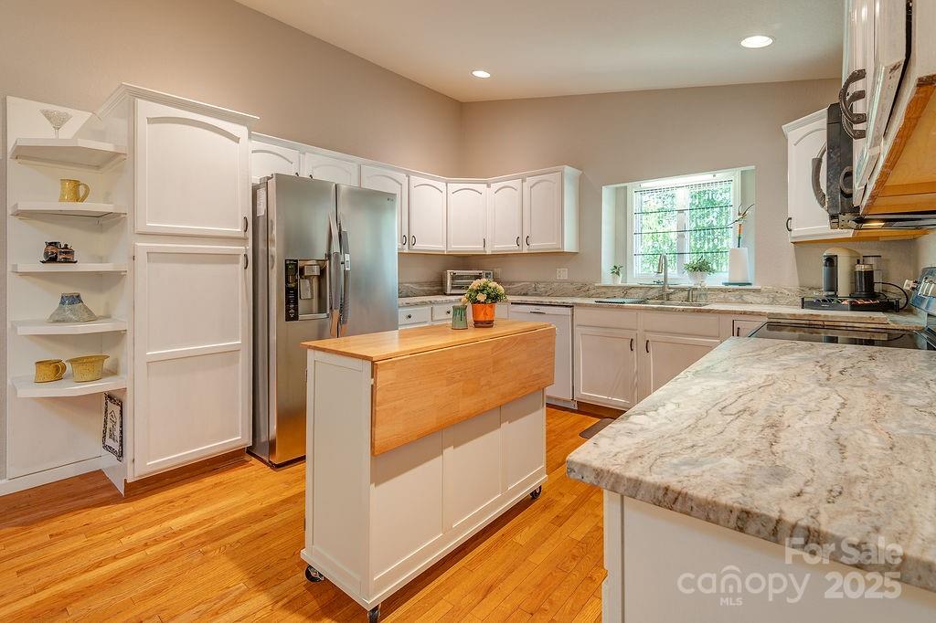 433 Kyfields Drive Weaverville NC 28787