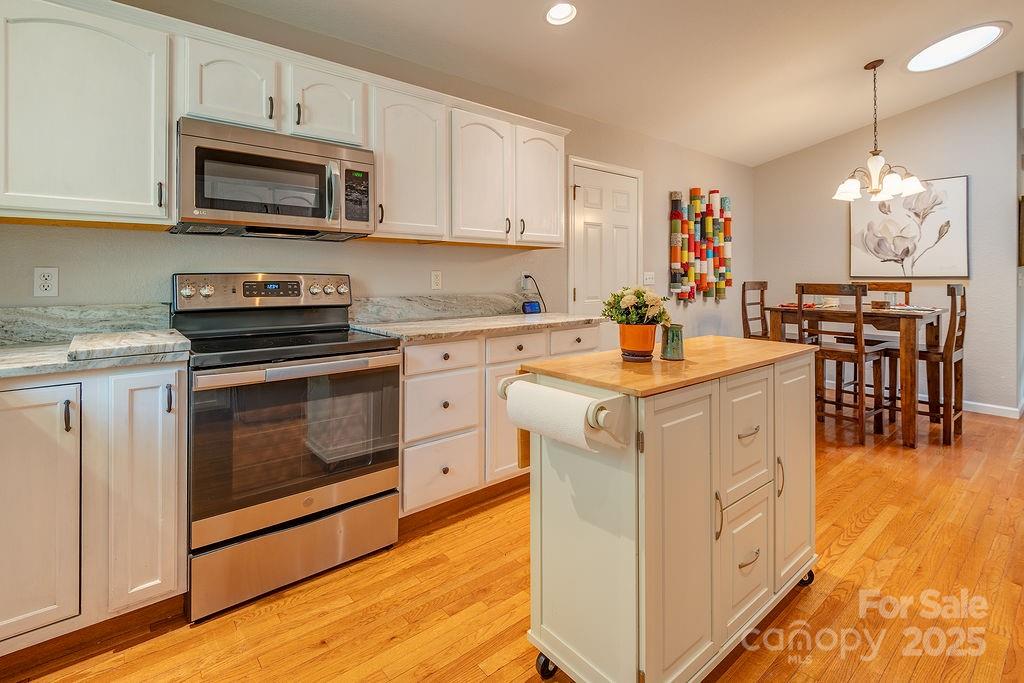 433 Kyfields Drive Weaverville NC 28787