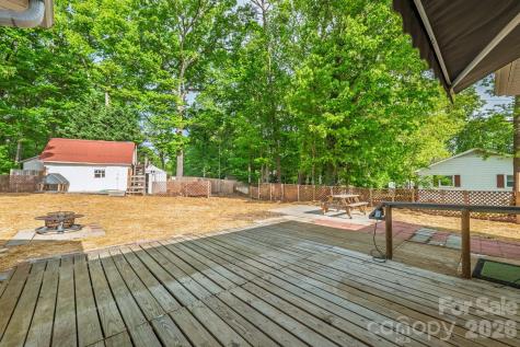 407B Nc 200 Highway N Stanfield NC 28163