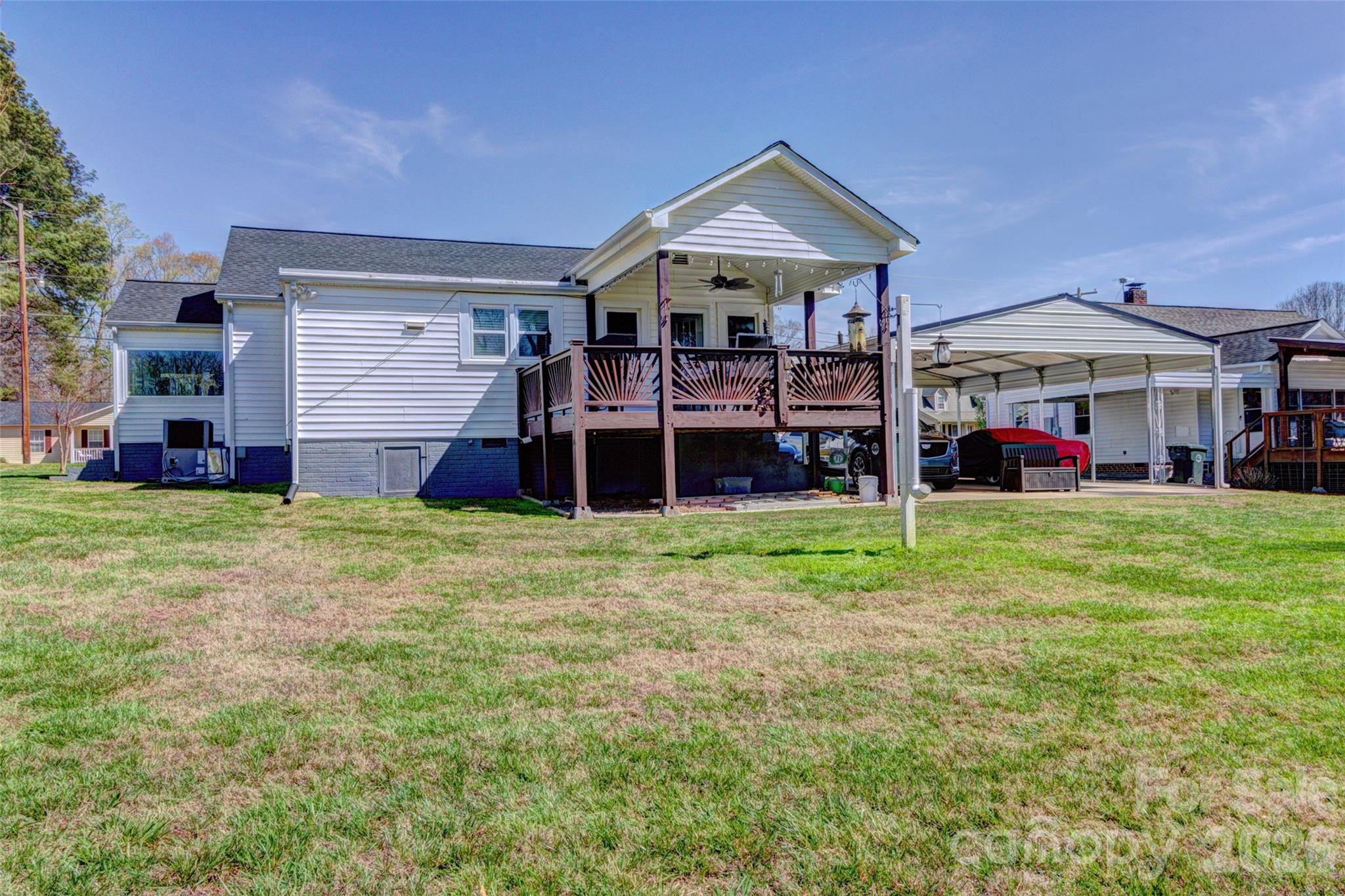 328 S Pink Street Cherryville NC 28021