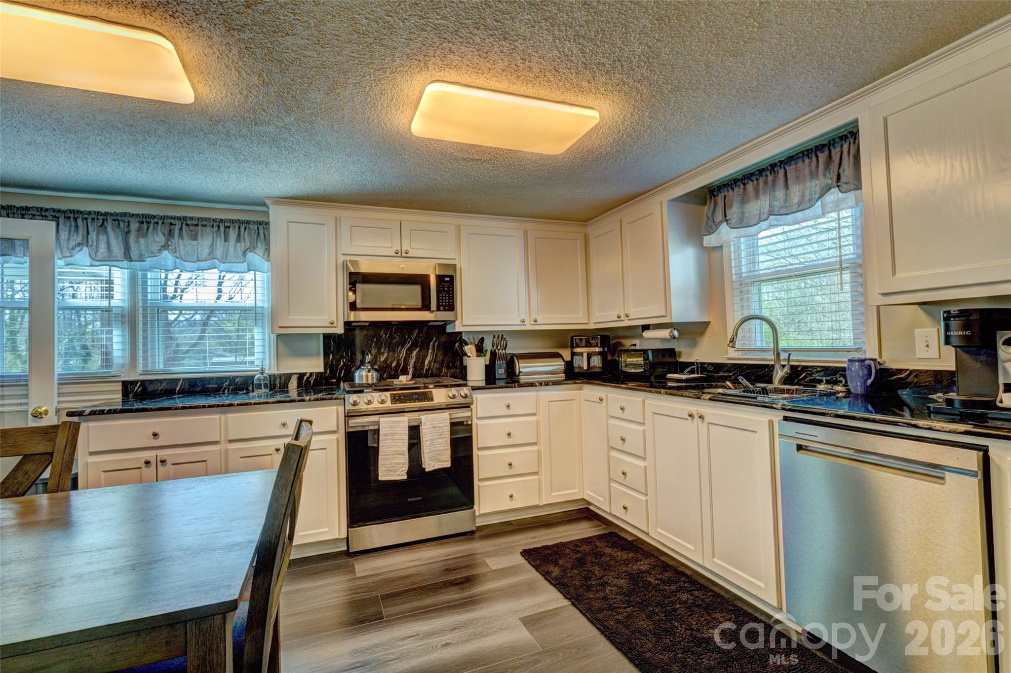 328 S Pink Street Cherryville NC 28021