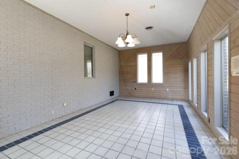 2025 Creekwood Drive York SC 29745