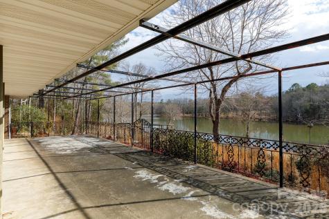 2025 Creekwood Drive York SC 29745