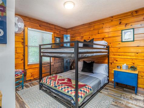 154 Cedarwood Drive Waynesville NC 28785