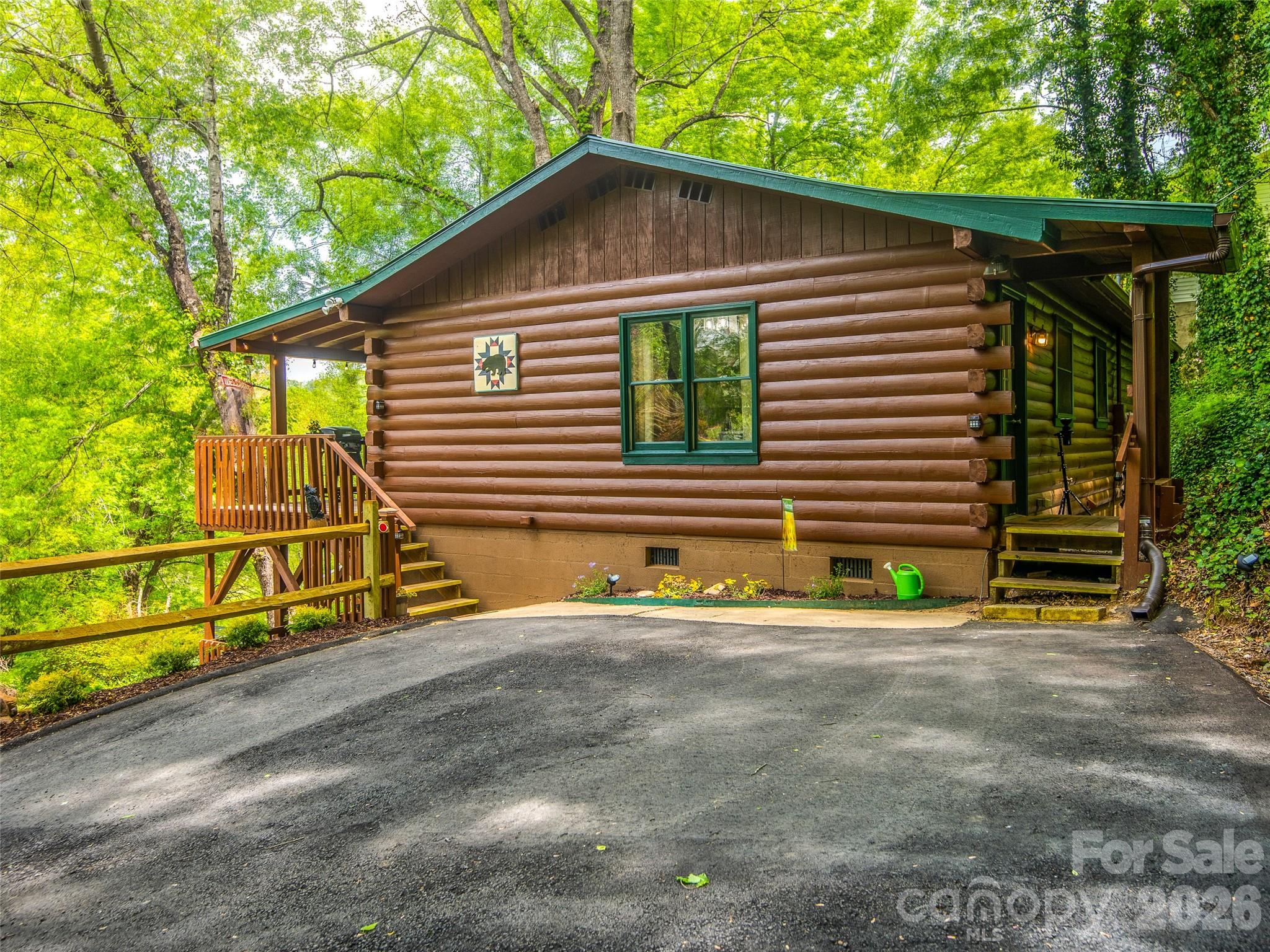 154 Cedarwood Drive Waynesville NC 28785
