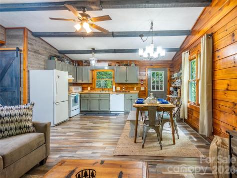 154 Cedarwood Drive Waynesville NC 28785