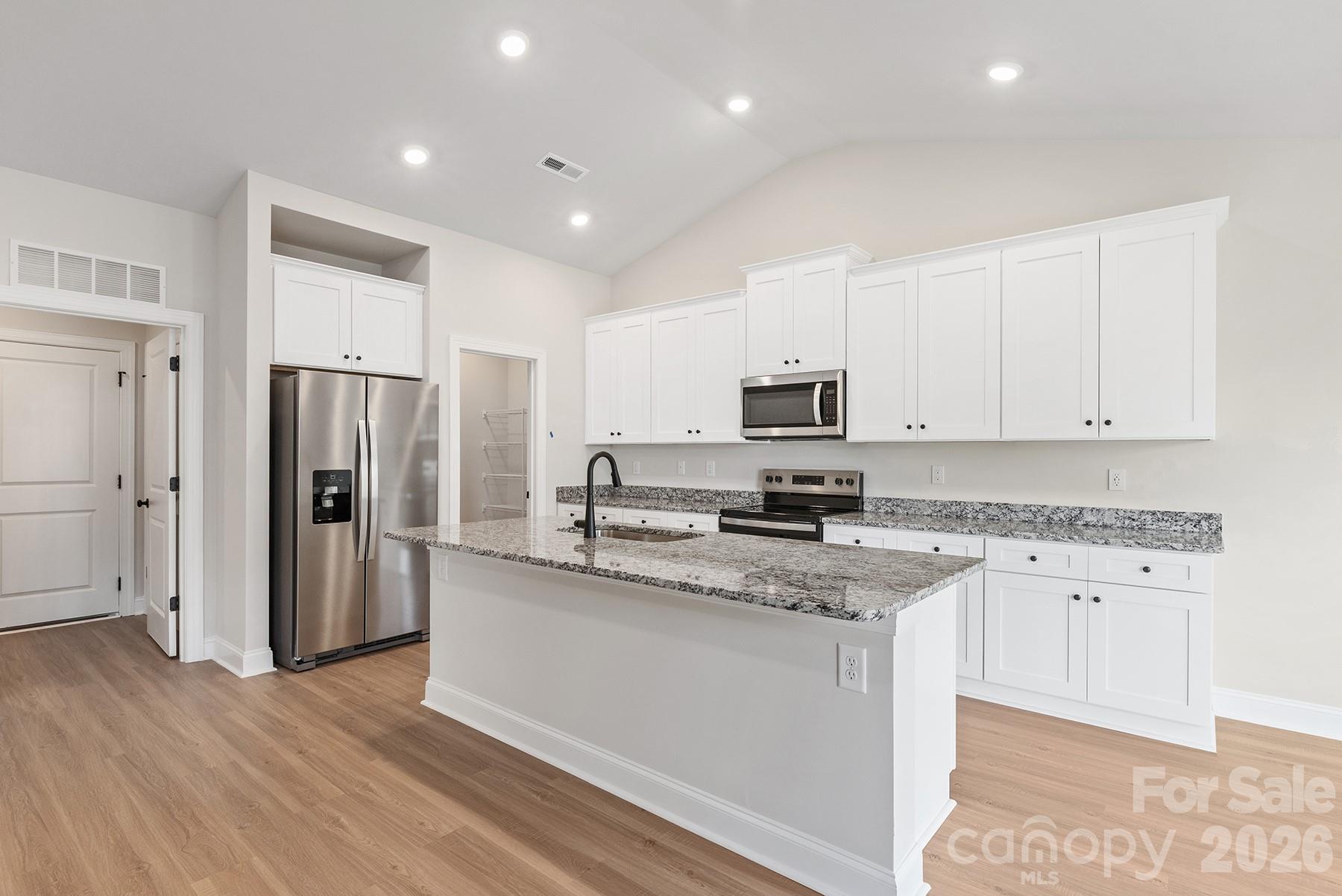 6509 Fairford Drive Charlotte NC 28215