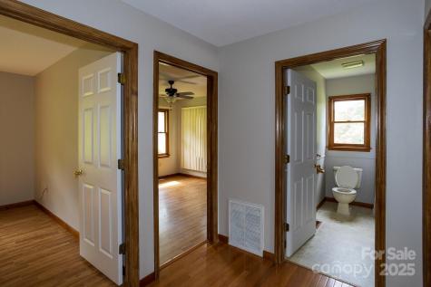 9 Lorena Drive Asheville NC 28806