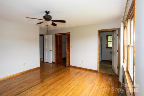 9 Lorena Drive Asheville NC 28806