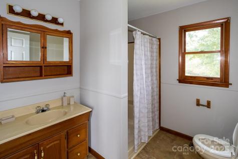 9 Lorena Drive Asheville NC 28806