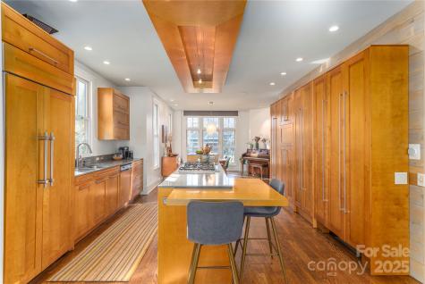 1002 Coves Pheasant Court Biltmore Lake NC 28715