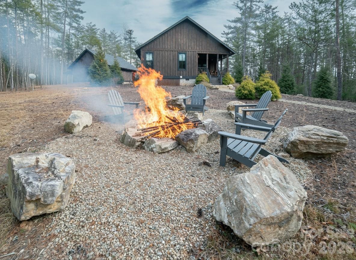 2004 Fergusons Folly Drive Nebo NC 28761