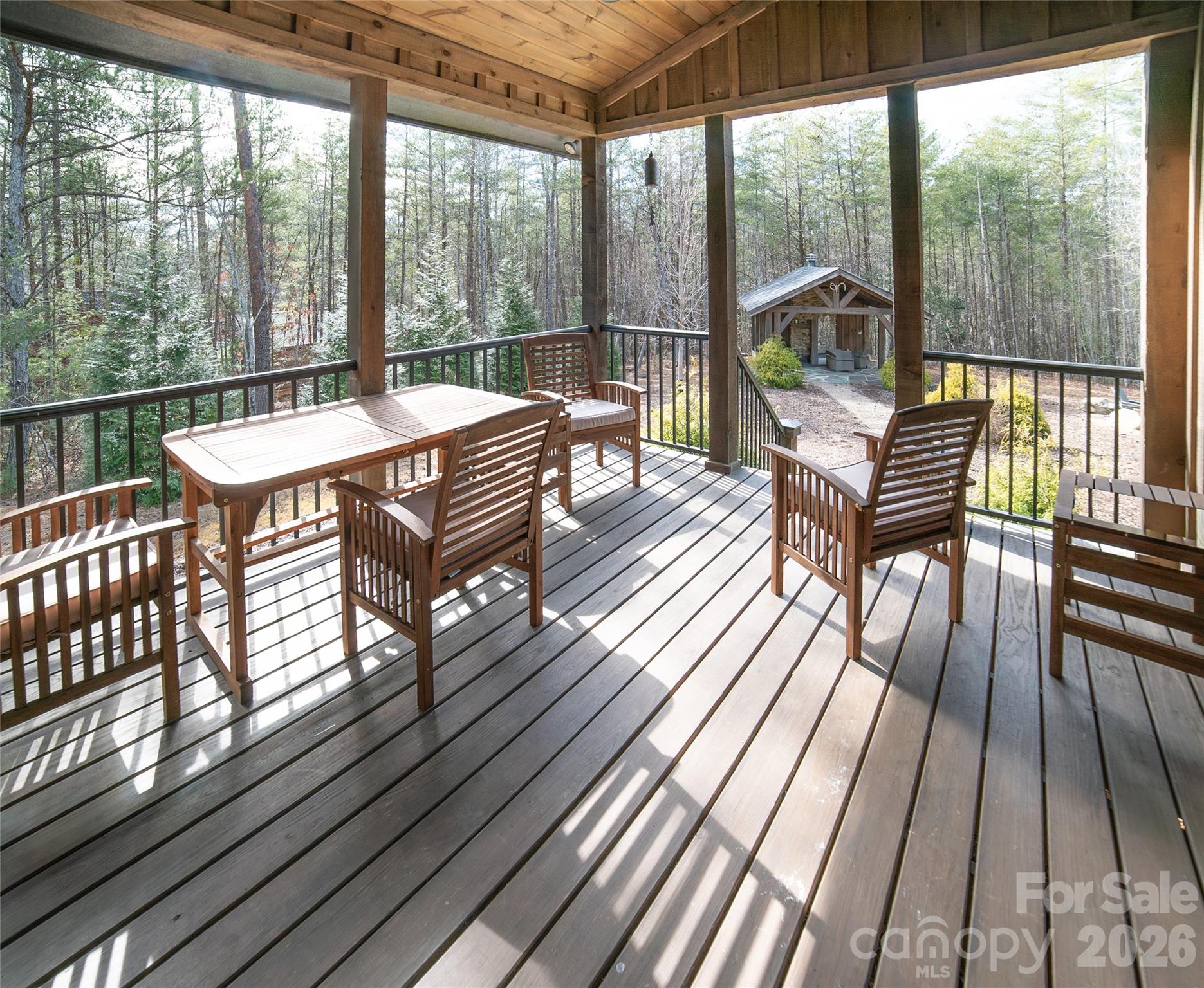 2004 Fergusons Folly Drive Nebo NC 28761